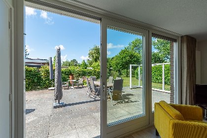 010 Eureka 27 | Sint Maartenszee | Ruim terras