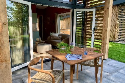 009 Wellness lodges