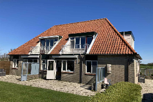 Prachtig en ruim vakantie appartement voor 3 tot 5 personen in Den Burg Texel