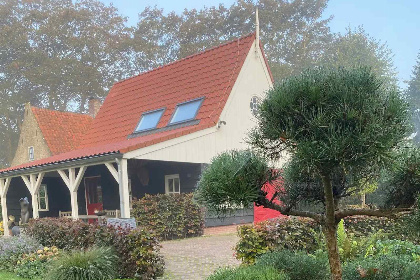 015 Idyllisch gelegen 2 persoons vakantiehuis nabij Medemblik | IJsselmeer