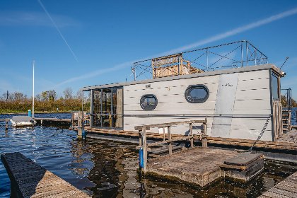 024 Tiny Houseboat De Woudaap   I