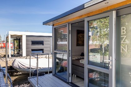 024 Boot zonder naam