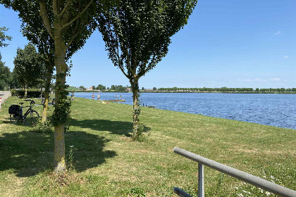 015 Gezellig 4 persoons chalet in het Noord Hollandse landschap in de buurt van Waarland