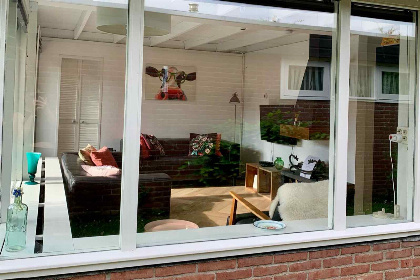 005 Comfortabele 6 persoons vakantiebungalow met tuin in Warmenhuizen, Noord Holland