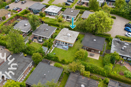 004 Landelijk ingericht vakantiehuis met mooie tuin voor 4 a 5 personen bij het strand en bos