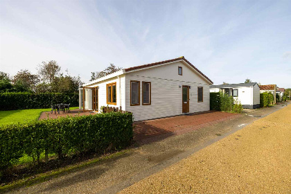 019 8 persoons chalet in Wervershoof aan het IJsselmeer