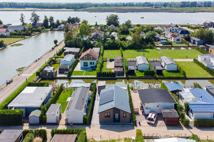 002 Mooi vakantiehuis voor 6 personen in Wervershoof, dichtbij Medemblik aan het IJsselmeer