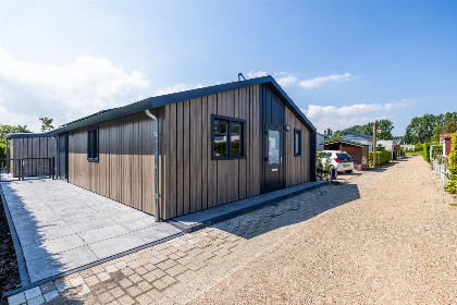 005 Mooi vakantiehuis voor 6 personen in Wervershoof, dichtbij Medemblik aan het IJsselmeer