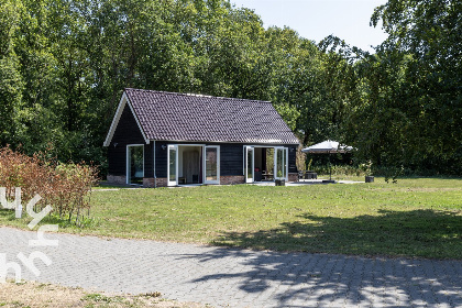 023 Schitterend gelegen 4 persoons vakantiehuis met airco nabij Steenwijk   Giethoorn