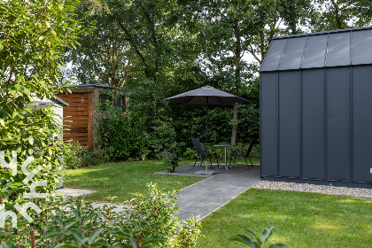 025 Gezellig tiny house voor 2 personen nabij het bos