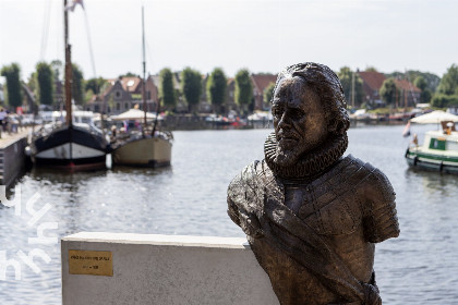 004 Heerlijke vakantievilla aan het water, vlakbij Giethoorn