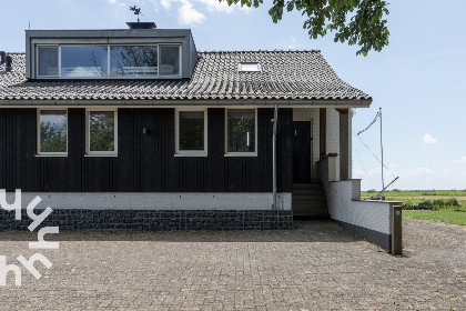 007 Heerlijke vakantievilla aan het water, vlakbij Giethoorn