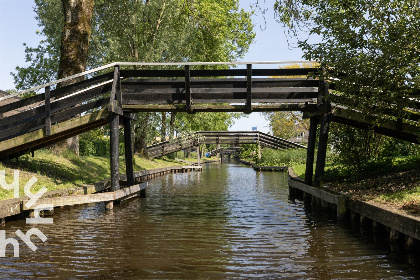 003 Luxe vakantievilla aan het water, vlakbij Giethoorn