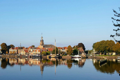 011 Sfeervol 2 persoons appartement in Blokzeil met uitzicht op het water nabij Giethoorn