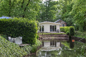 6 pers bungalow in de bossen aan de bosvijver