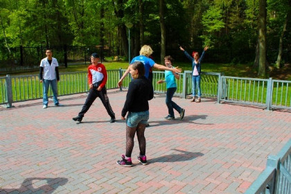 028 Groepsaccommodatie voor 16 personen op een vakantiepark in de bossen nabij Giethoorn