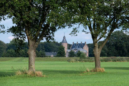 054 Comfortabel appartement voor 2 personen op een rustige camping in de natuur van Twente