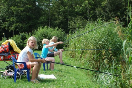 016 Vakantiebungalow voor 6 personen op een vakantiepark in de buurt van Diepenheim Overijssel