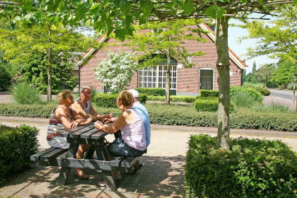 012 Mooie 26 persoons vakantieboerderij in Enter