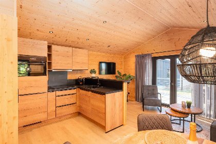 015 Terras Lodge met sauna en hottub   2 personen