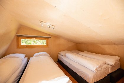 007 Twentse tentsuite XL met prive sanitair (NIEUW) | 6 pers