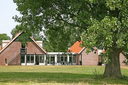 000 Vakantiehuis De Elsgraven 28 personen 000 Vakantiehuis De Elsgraven 28 personen