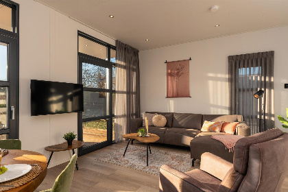 001 Vogellodge met hottub   4 personen