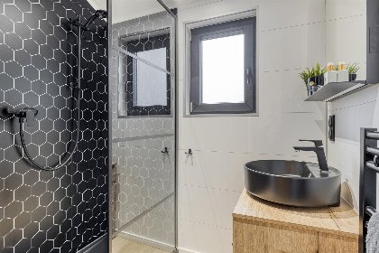 008 Weideblik met hottub   4 persoons