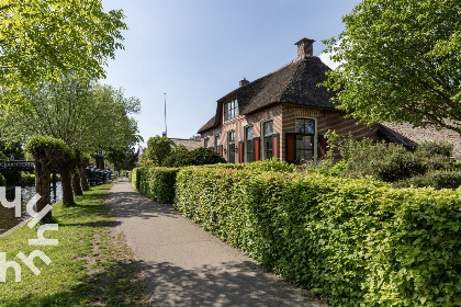 002 4 persoons appartement in hartje Giethoorn aan de dorpsgracht