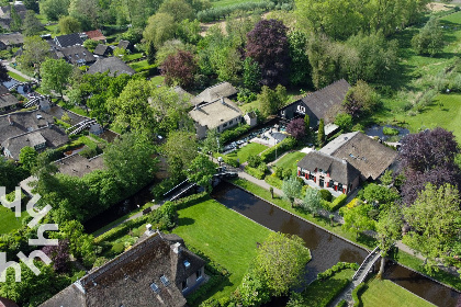 016 4 persoons appartement in hartje Giethoorn aan de dorpsgracht