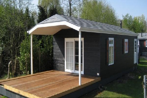 Chalet voor 4 personen aan het water op een vakantiepark in Giethoorn, Overijssel