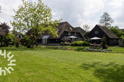 018 Comfortabel 8 persoons vakantiehuis met IR sauna in Giethoorn