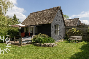 Fraai gelegen 2 persoons vakantiehuisje met uitzicht op natuurgebied in Giethoorn