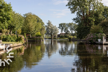 022 Fraai gelegen 2 persoons vakantiehuisje met uitzicht op natuurgebied in Giethoorn