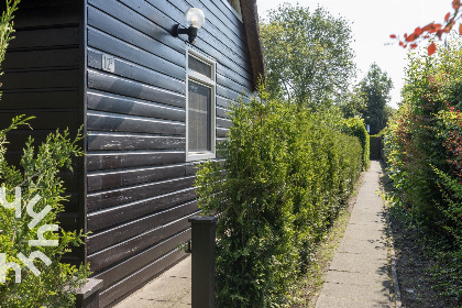 014 Gezellig 5 persoons vakantiehuis aan het water in hartje Giethoorn