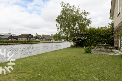 022 Gezellig vakantiehuis voor 4 personen aan het water in Giethoorn, Overijssel