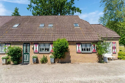 007 Hoeve Ginette