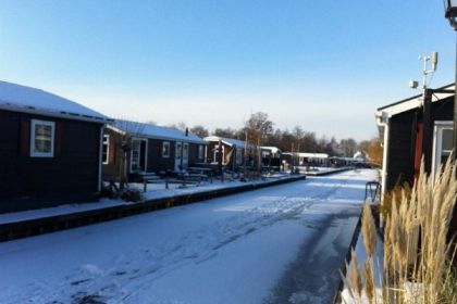 016 Luxe chalet op Chaletpark Kroondomein in Giethoorn met uitzicht over het meer!