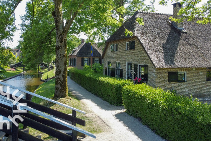 015 Prachtig 2 persoons vakantiehuis direct aan de dorpsgracht in Giethoorn, Overijssel