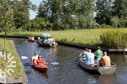 012 Prachtig 4 persoons chalet aan het water gelegen