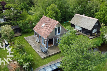 009 Prachtig gelegen 5 persoons vakantiehuis aan het water in hartje Giethoorn