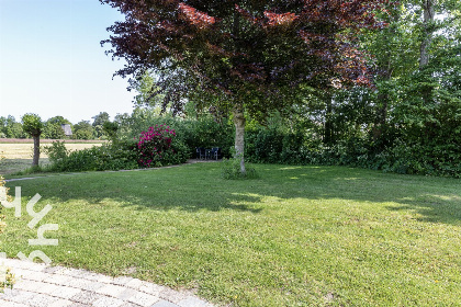 021 Prachtig gelegen 6 tot 8 pers. vakantiehuis, ruim ingericht met grote tuin, in Giethoorn