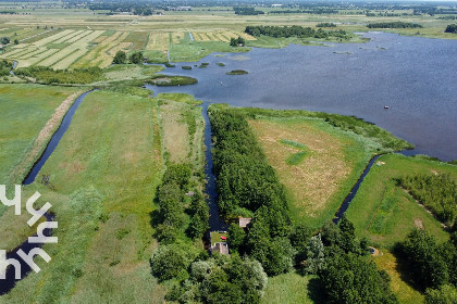 009 Prachtig gelegen vakantiehuis met dakterras en trampoline, aan de Bovenwijde in Giethoorn