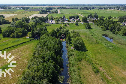 015 Prachtig gelegen vakantiehuis met dakterras en trampoline, aan de Bovenwijde in Giethoorn