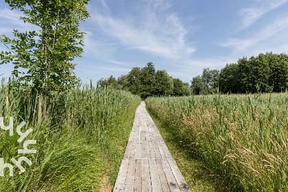 030 Prachtig gelegen vakantiehuis met dakterras en trampoline, aan de Bovenwijde in Giethoorn