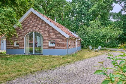 059 Farmers Lodge Combi