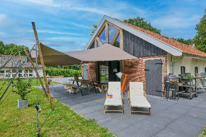 003 The Green Wellness Cabin