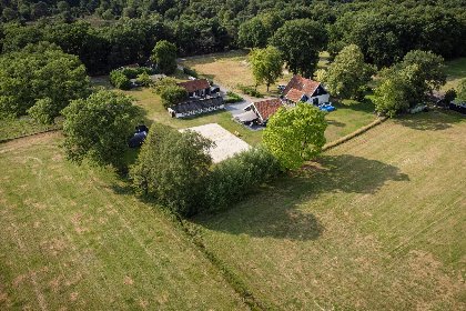 022 The Green Wellness Cabin