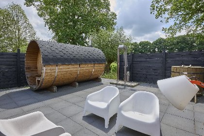 026 The Green Wellness Cabin