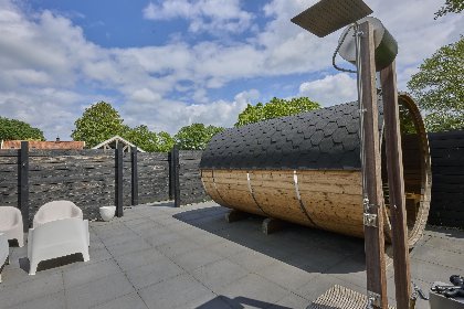 027 The Green Wellness Cabin